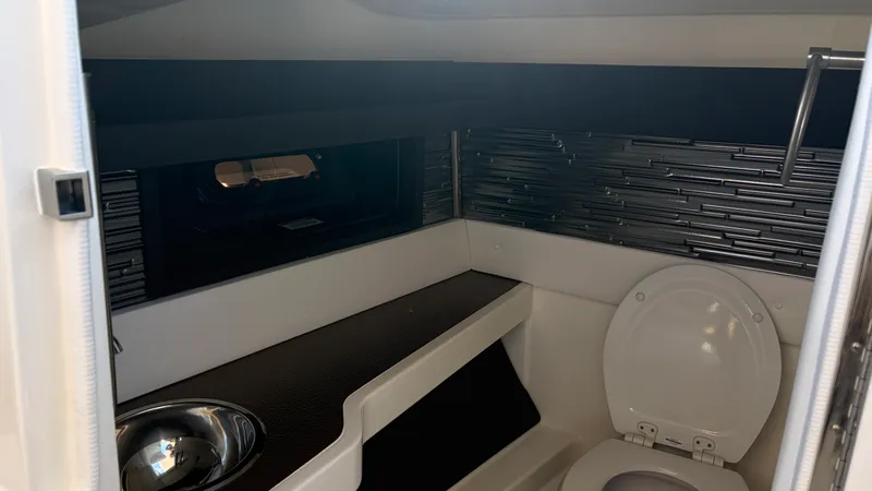 Slide: The Image of Sea Ray SLX 310 Outboard 2026 - 36