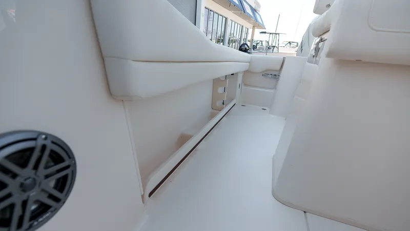 Slide: The Image of Grady-White Fisherman 236 2026 - 37