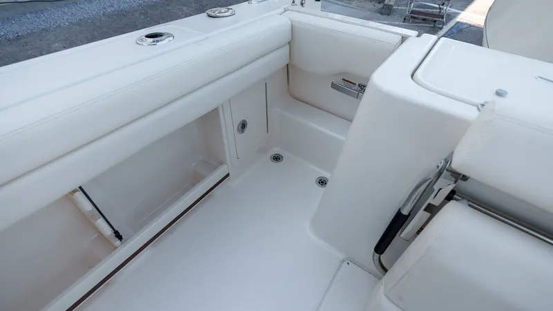 Slide: The Image of Grady-White Fisherman 236 2026 - 39