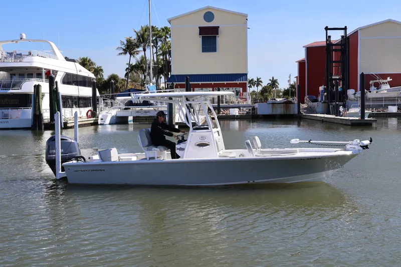 Slide: The Image of Sportsman MASTERS 247 BAY BOAT 2020 - 11