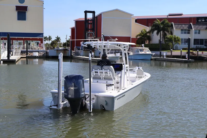 Slide: The Image of Sportsman MASTERS 247 BAY BOAT 2020 - 15