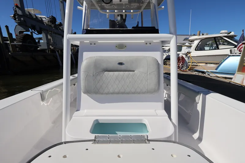 Slide: The Image of Sportsman MASTERS 247 BAY BOAT 2020 - 33