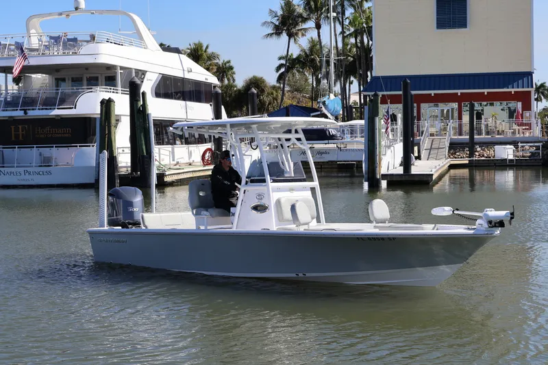 Slide: The Image of Sportsman MASTERS 247 BAY BOAT 2020 - 9