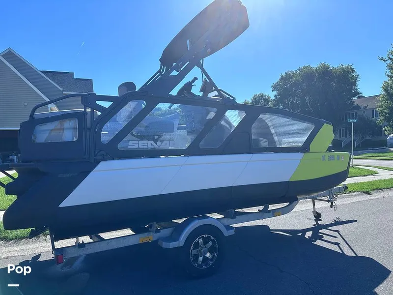 Slide: The Image of Sea-Doo Switch Sport 18 2023 - 16468177