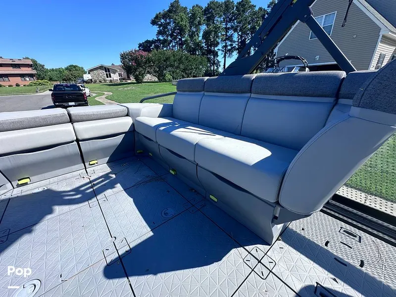 Slide: The Image of Sea-Doo Switch Sport 18 2023 - 16468190