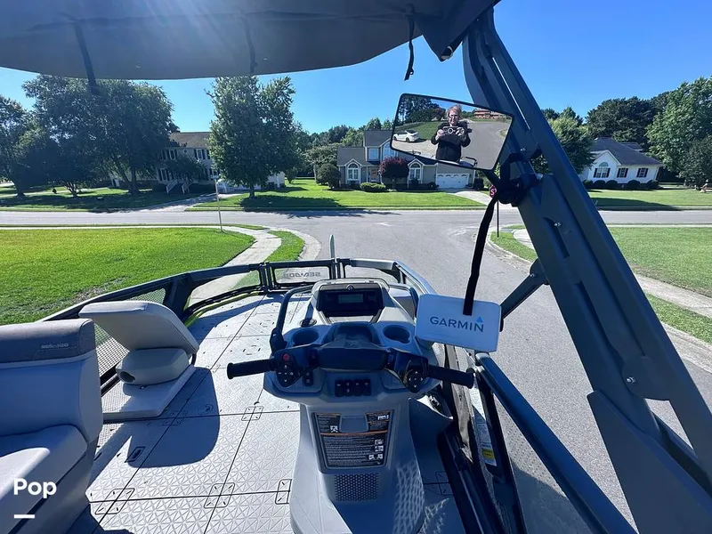Slide: The Image of Sea-Doo Switch Sport 18 2023 - 16468192