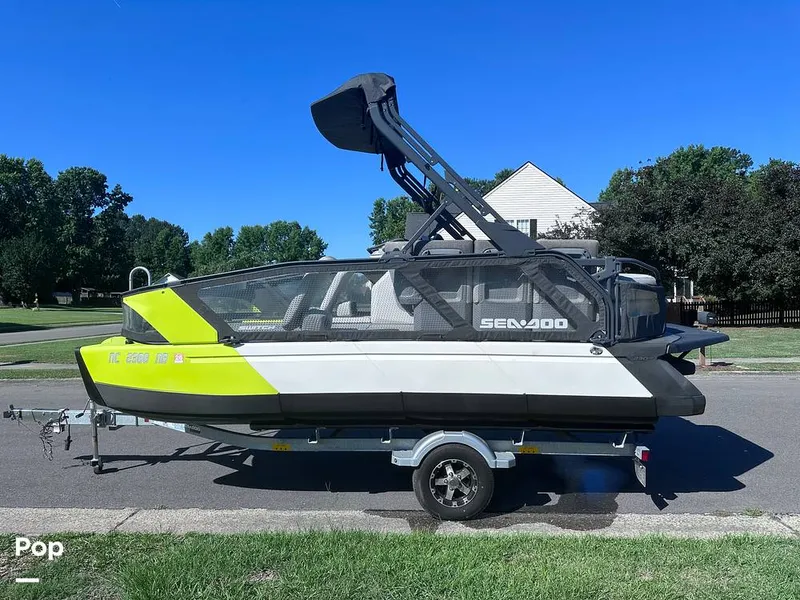 Slide: The Image of Sea-Doo Switch Sport 18 2023 - 16468164