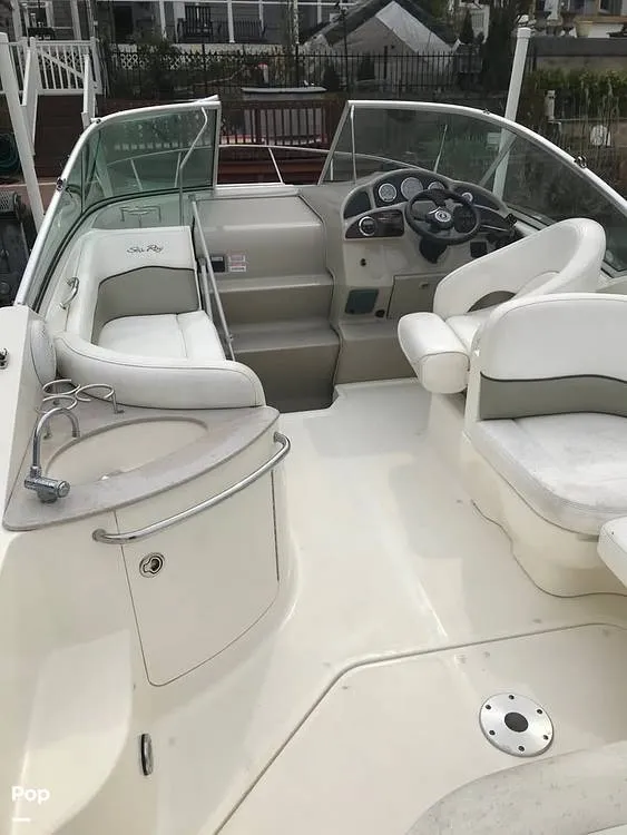 Slide: The Image of Sea Ray 260 Sundancer 2006 - 15723660