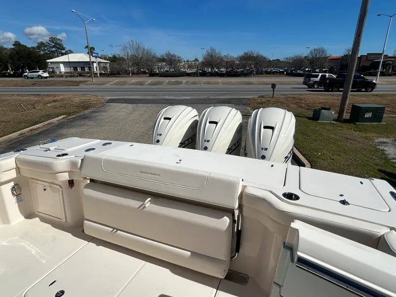 Slide: The Image of Grady-White Canyon 386 2026 - 10