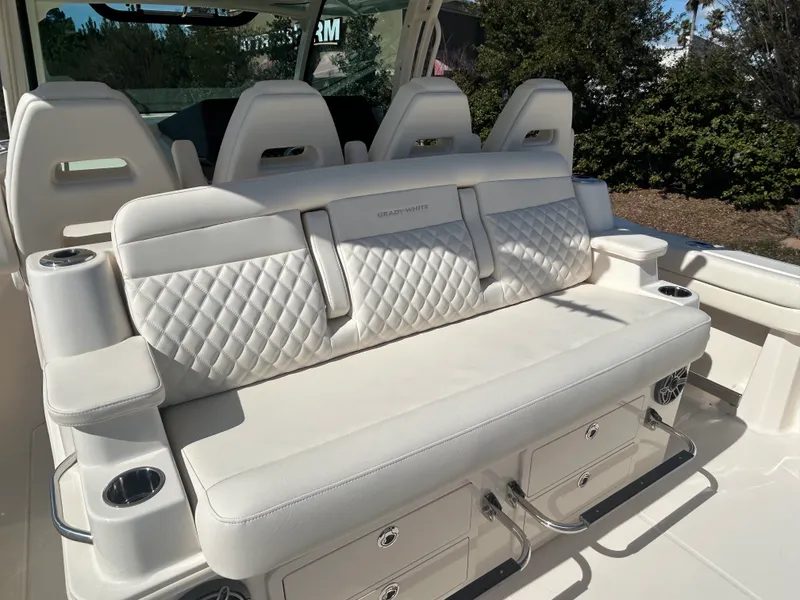 Slide: The Image of Grady-White Canyon 386 2026 - 13