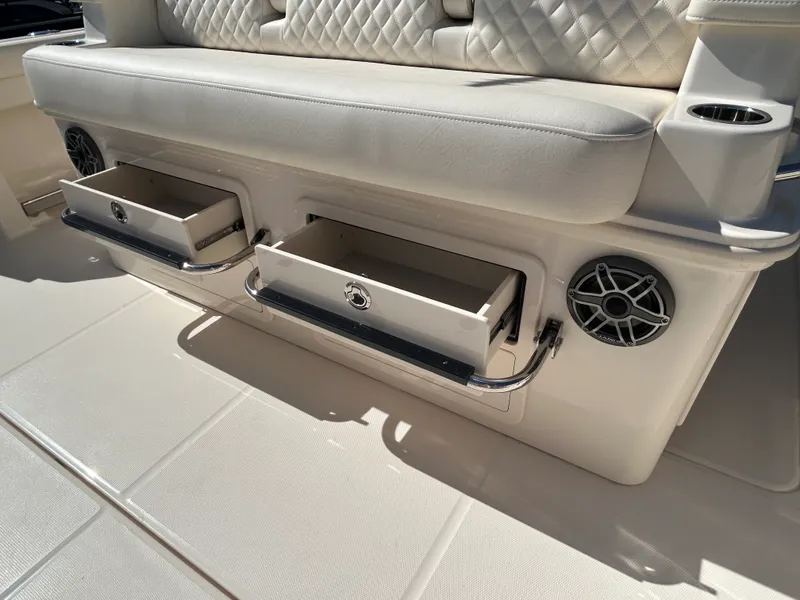 Slide: The Image of Grady-White Canyon 386 2026 - 17