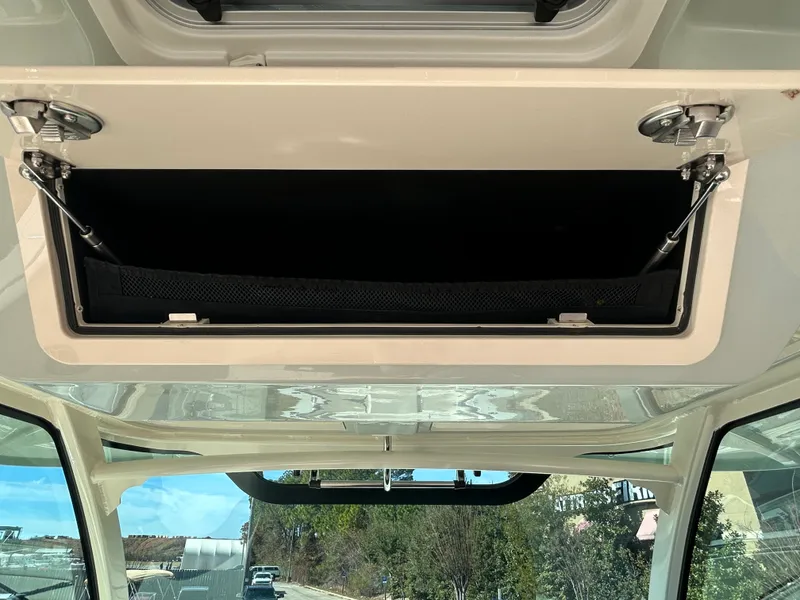 Slide: The Image of Grady-White Canyon 386 2026 - 23