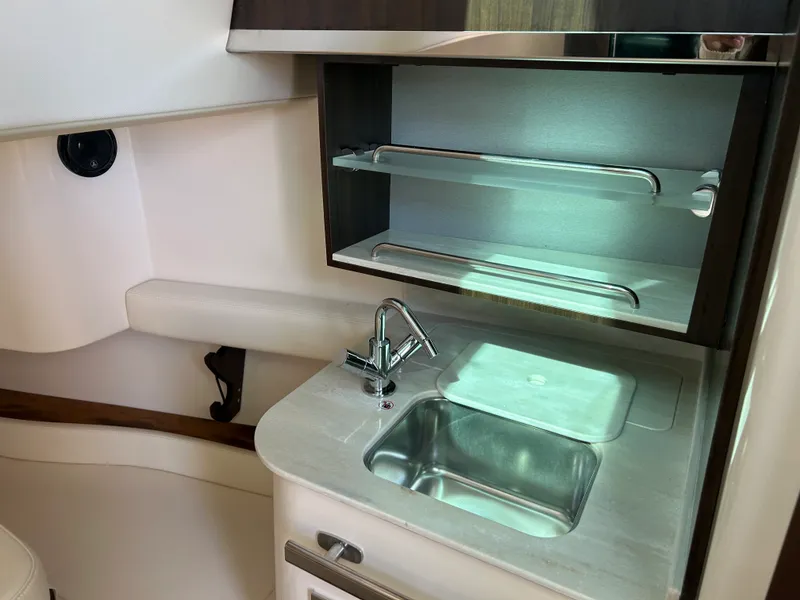 Slide: The Image of Grady-White Canyon 386 2026 - 36