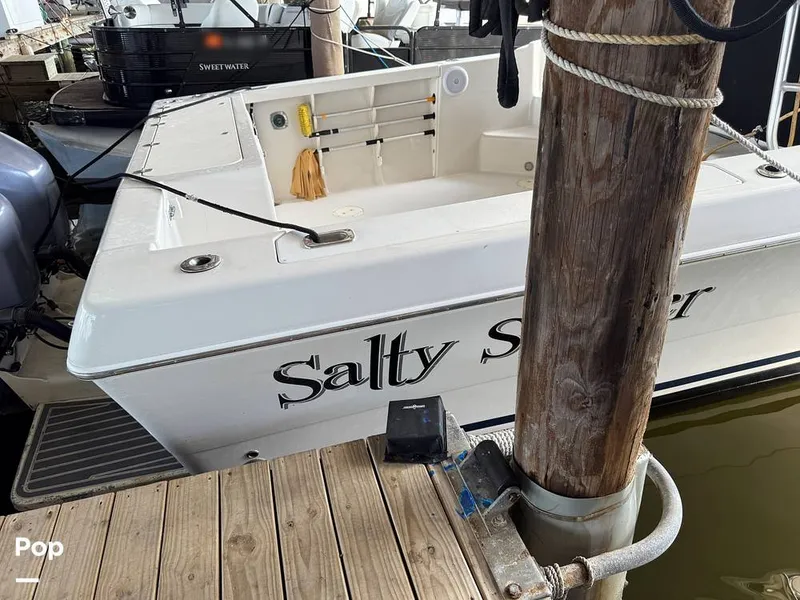 Slide: The Image of Pro-Line 2950 Mid Cabin 1996 - 15989560