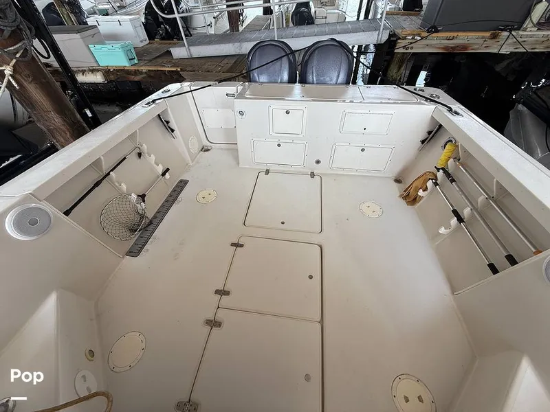 Slide: The Image of Pro-Line 2950 Mid Cabin 1996 - 15989572