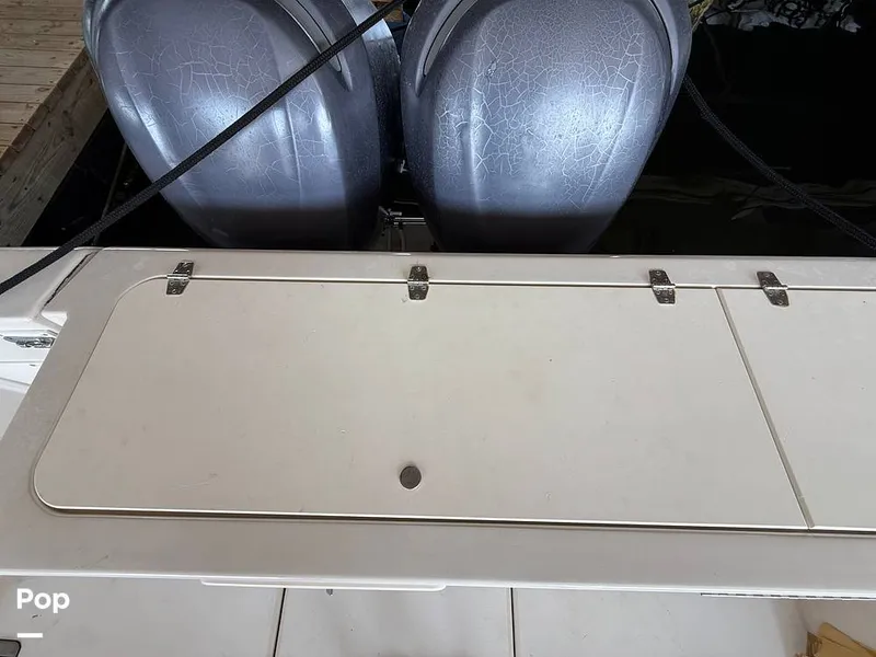 Slide: The Image of Pro-Line 2950 Mid Cabin 1996 - 15989575