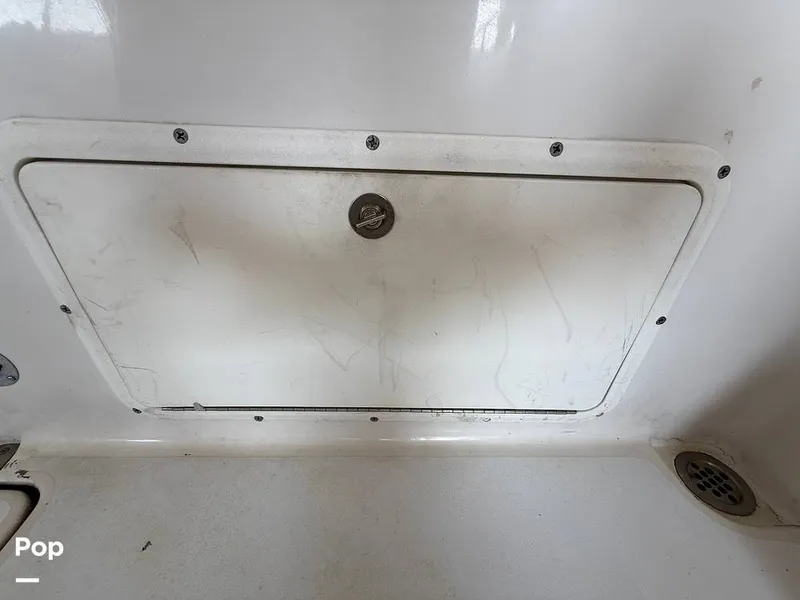 Slide: The Image of Pro-Line 2950 Mid Cabin 1996 - 15989582