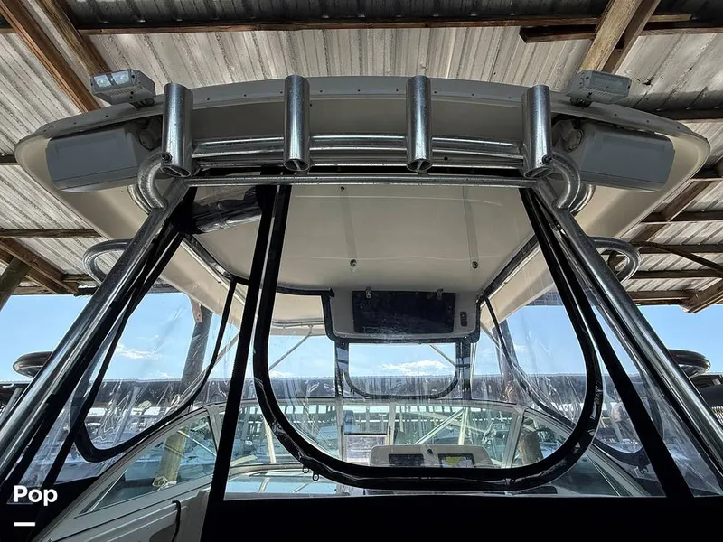 Slide: The Image of Pro-Line 2950 Mid Cabin 1996 - 15989596