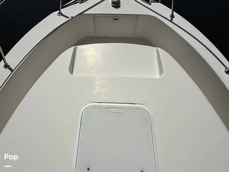 Slide: The Image of Pro-Line 2950 Mid Cabin 1996 - 15989608