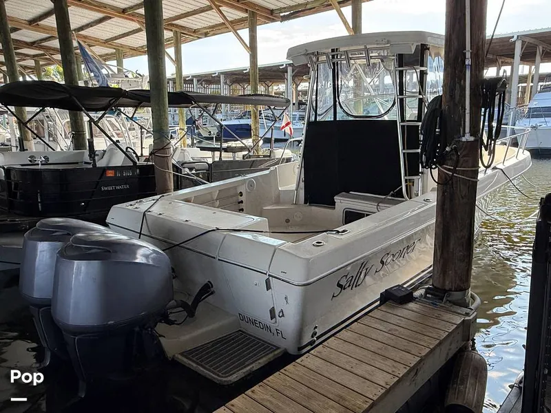 Slide: The Image of Pro-Line 2950 Mid Cabin 1996 - 15989492