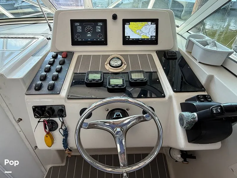 Slide: The Image of Helm Station - 15989481