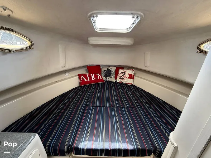 Slide: The Image of Pro-Line 2950 Mid Cabin 1996 - 15989532