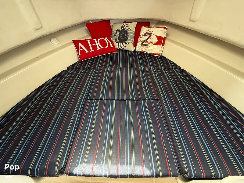 Slide: The Image of Pro-Line 2950 Mid Cabin 1996 - 15989533