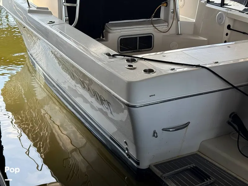 Slide: The Image of Pro-Line 2950 Mid Cabin 1996 - 15989553