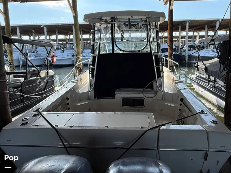 Slide: The Image of Pro-Line 2950 Mid Cabin 1996 - 15989566