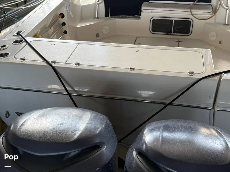 Slide: The Image of Pro-Line 2950 Mid Cabin 1996 - 15989568