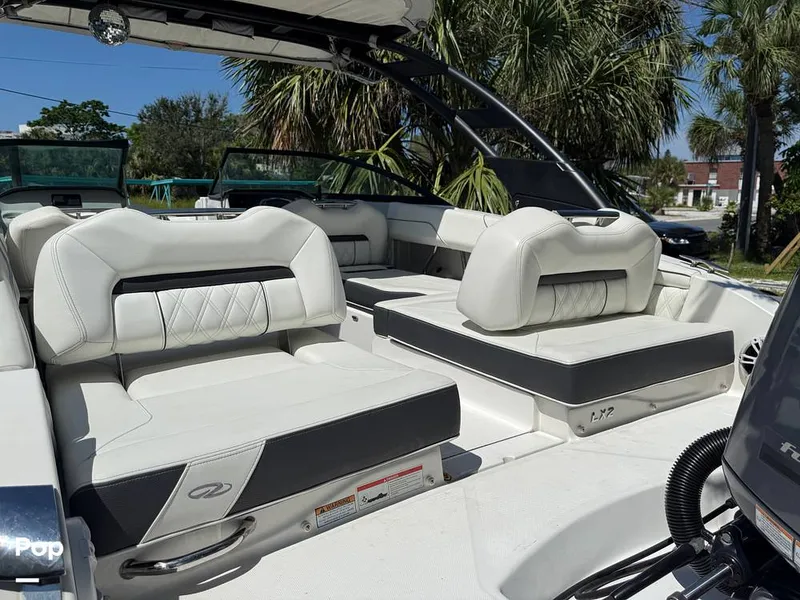 Slide: The Image of Regal LX2 2022 - 15807374