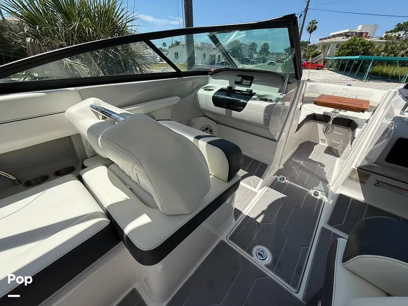 Slide: The Image of Regal LX2 2022 - 15807388