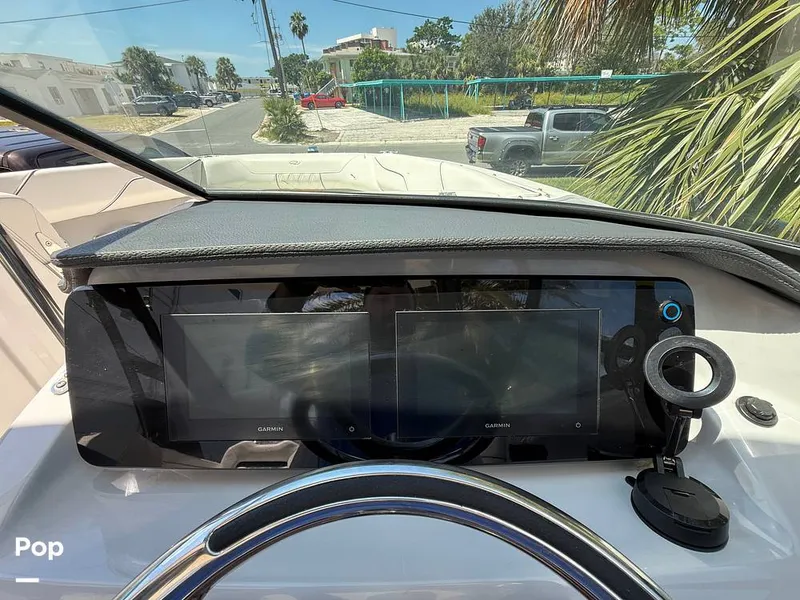 Slide: The Image of Regal LX2 2022 - 15807409