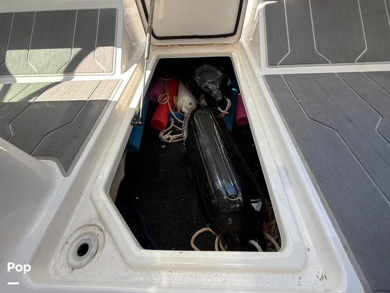 Slide: The Image of Regal LX2 2022 - 15807416