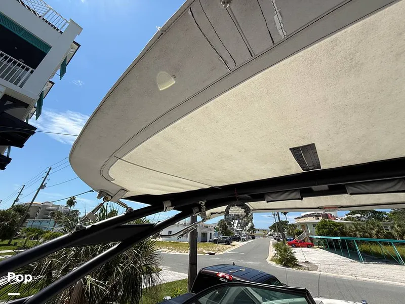 Slide: The Image of Regal LX2 2022 - 15807429