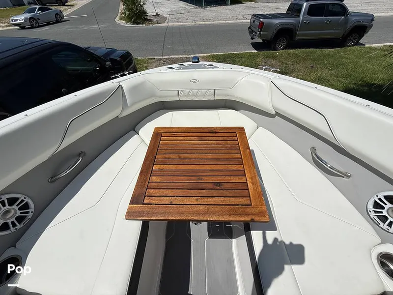 Slide: The Image of Regal LX2 2022 - 15807361