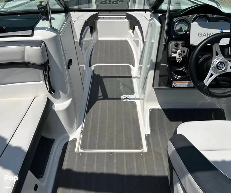 Slide: The Image of Yamaha 212X 2014 - 16088784