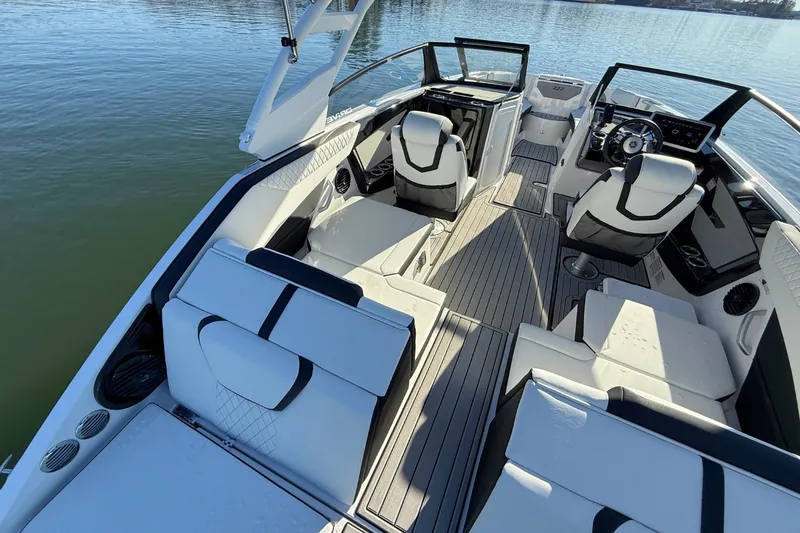 Slide: The Image of Yamaha 222SD 2026 - 10
