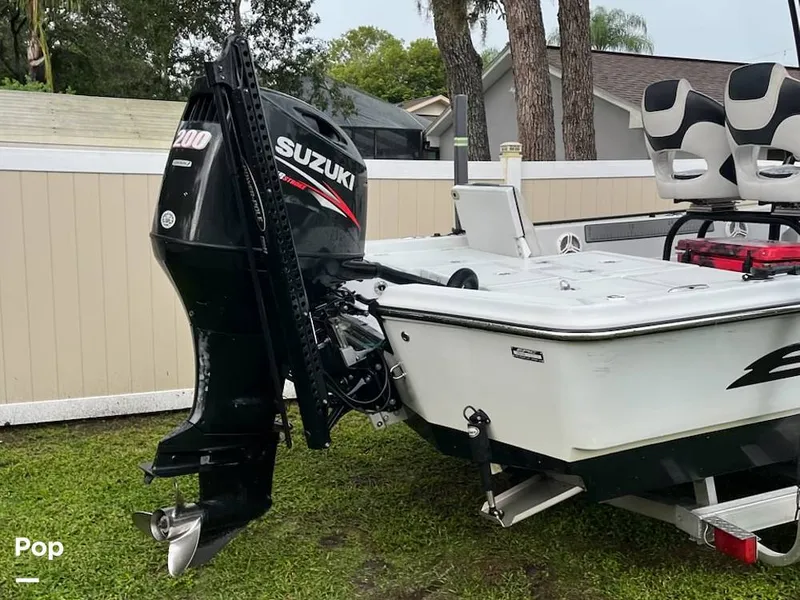 Slide: The Image of Epic 23SC 2017 - 15792660