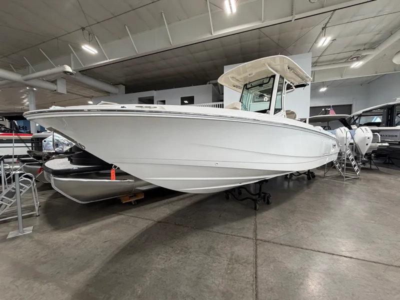 Slide: The Image of Boston Whaler 280 Dauntless 2026 - 3