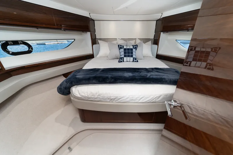 Slide: The Image of Princess F55 2019 - 50