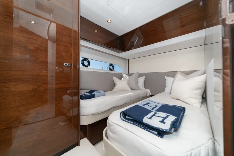 Slide: The Image of Princess F55 2019 - 53