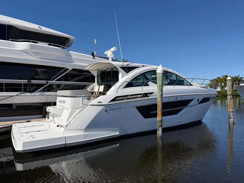 Slide: The Image of Cruisers 50 CANTIUS 2020 - 4