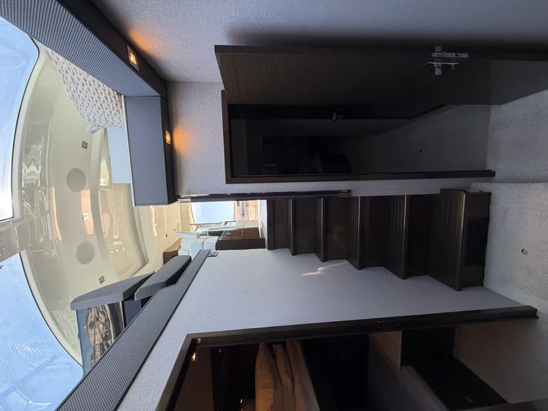 Slide: The Image of Cruisers Yachts 50 CANTIUS 2020 - 18