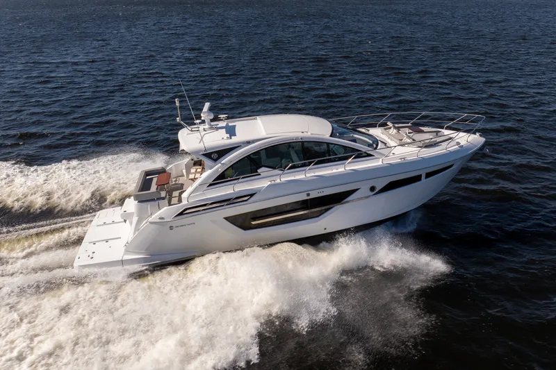 Slide: The Image of Cruisers Yachts 50 CANTIUS 2020 - 23