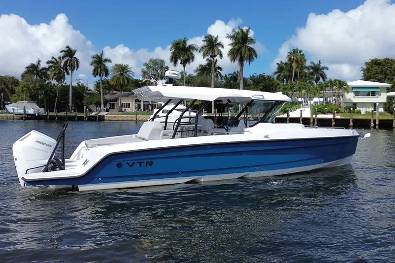 Slide: The Image of Cruisers 38 VTR 2026 - 14