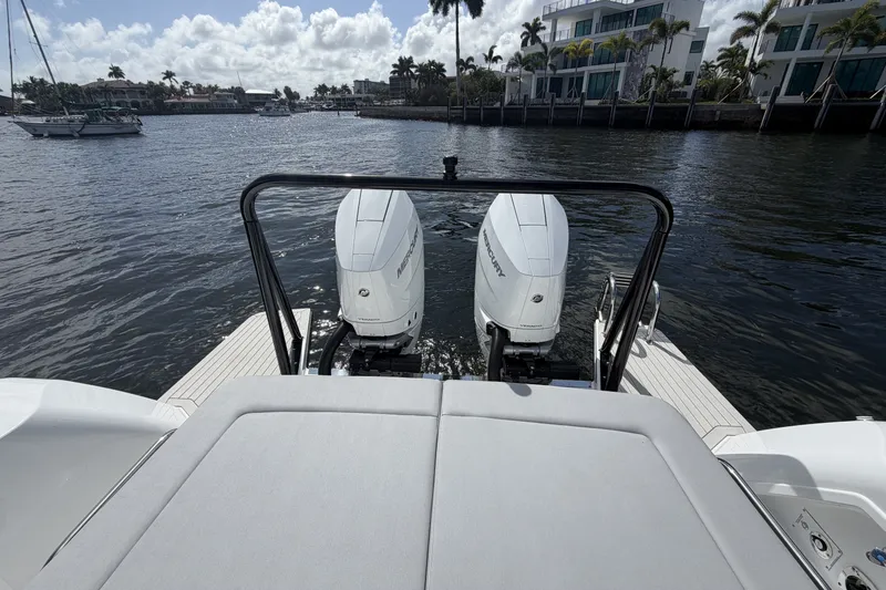 Slide: The Image of Cruisers 38 VTR 2026 - 15