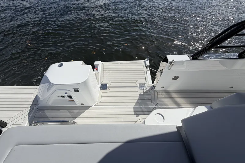 Slide: The Image of Cruisers 38 VTR 2026 - 24