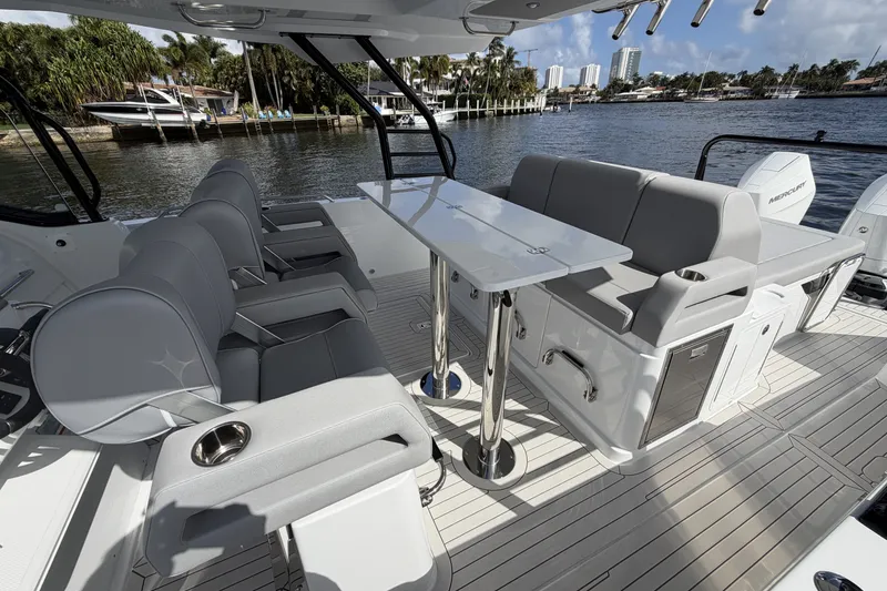 Slide: The Image of Cruisers 38 VTR 2026 - 29