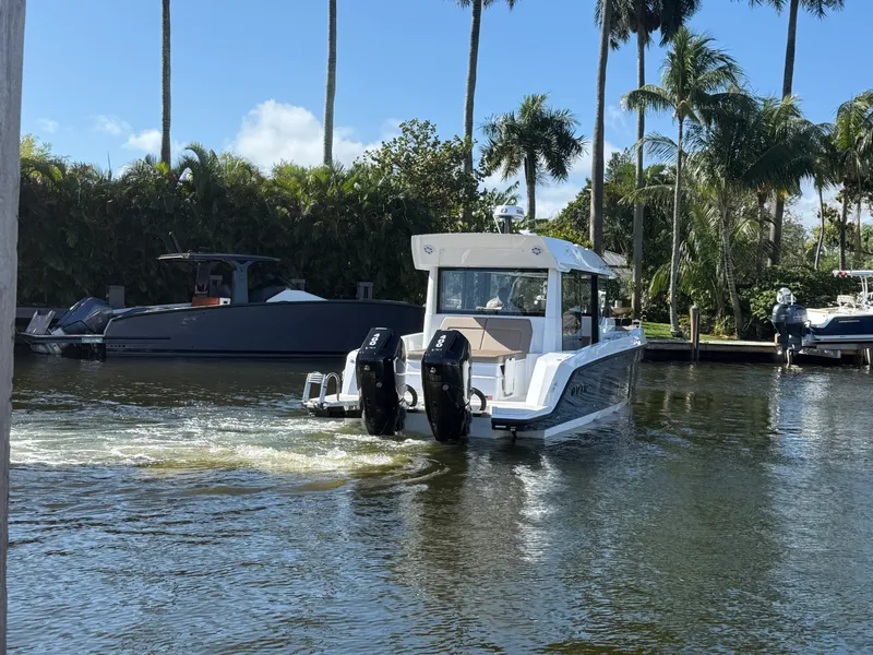 Slide: The Image of Cruisers 38 VTR EC 2026 - 2